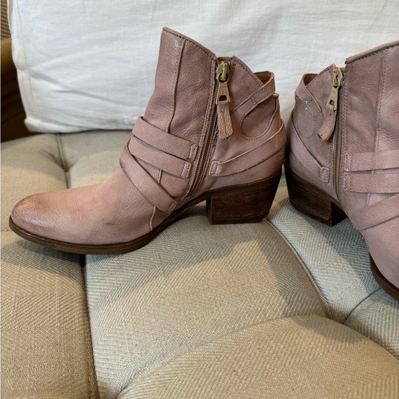 Mjus Italian blush bootie - Picture 6 of 6